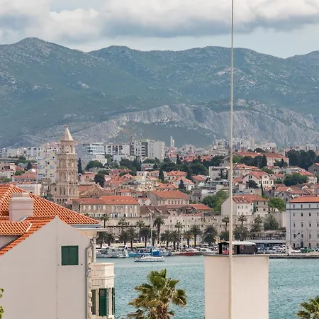Appartement Seaway Balcony & Sea View